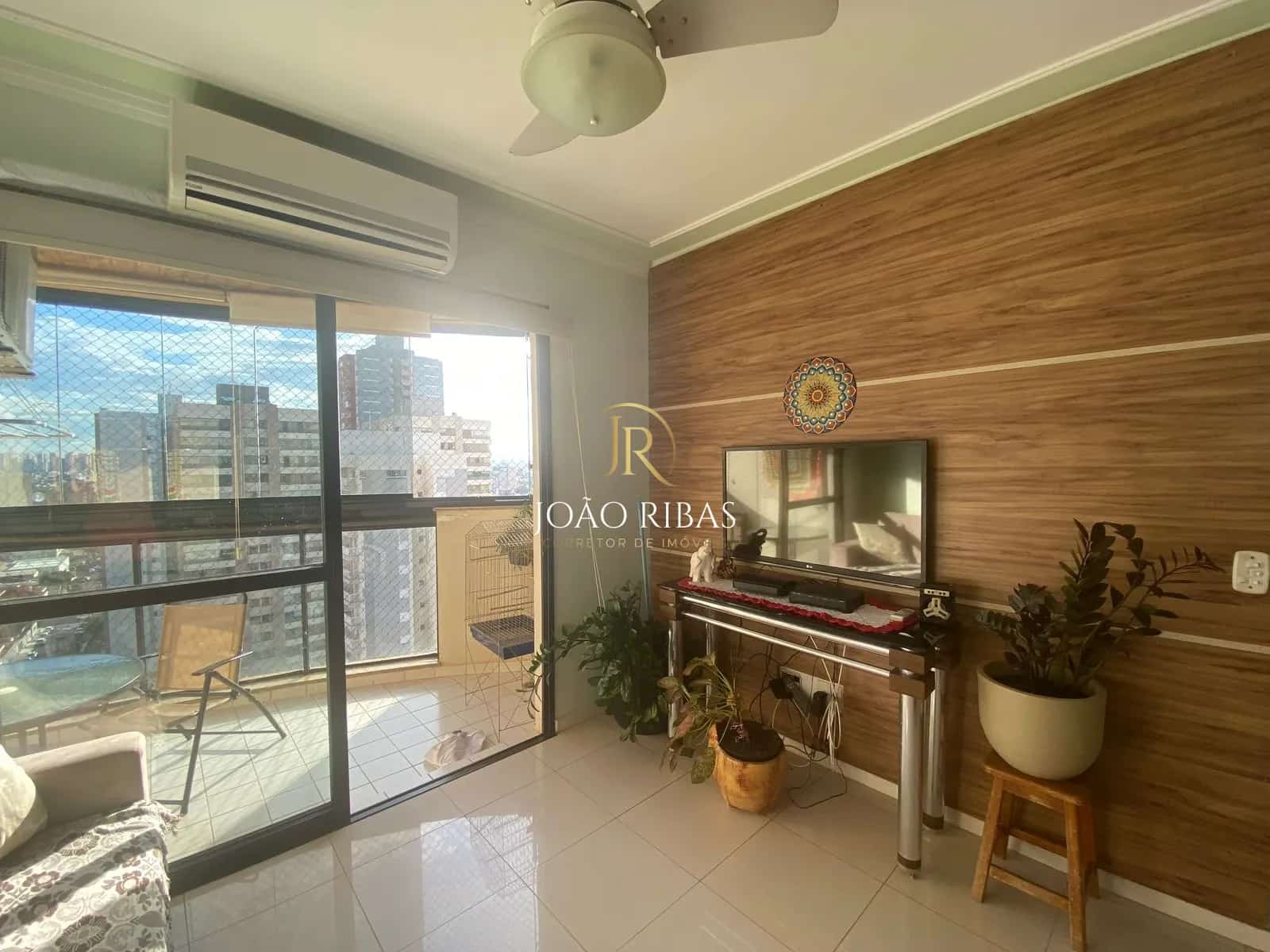 Apartamento à Venda no Jardim Paulista | 3 Quartos, Sendo 1 Suíte | 95 m² | Andar Alto com Vista Livre